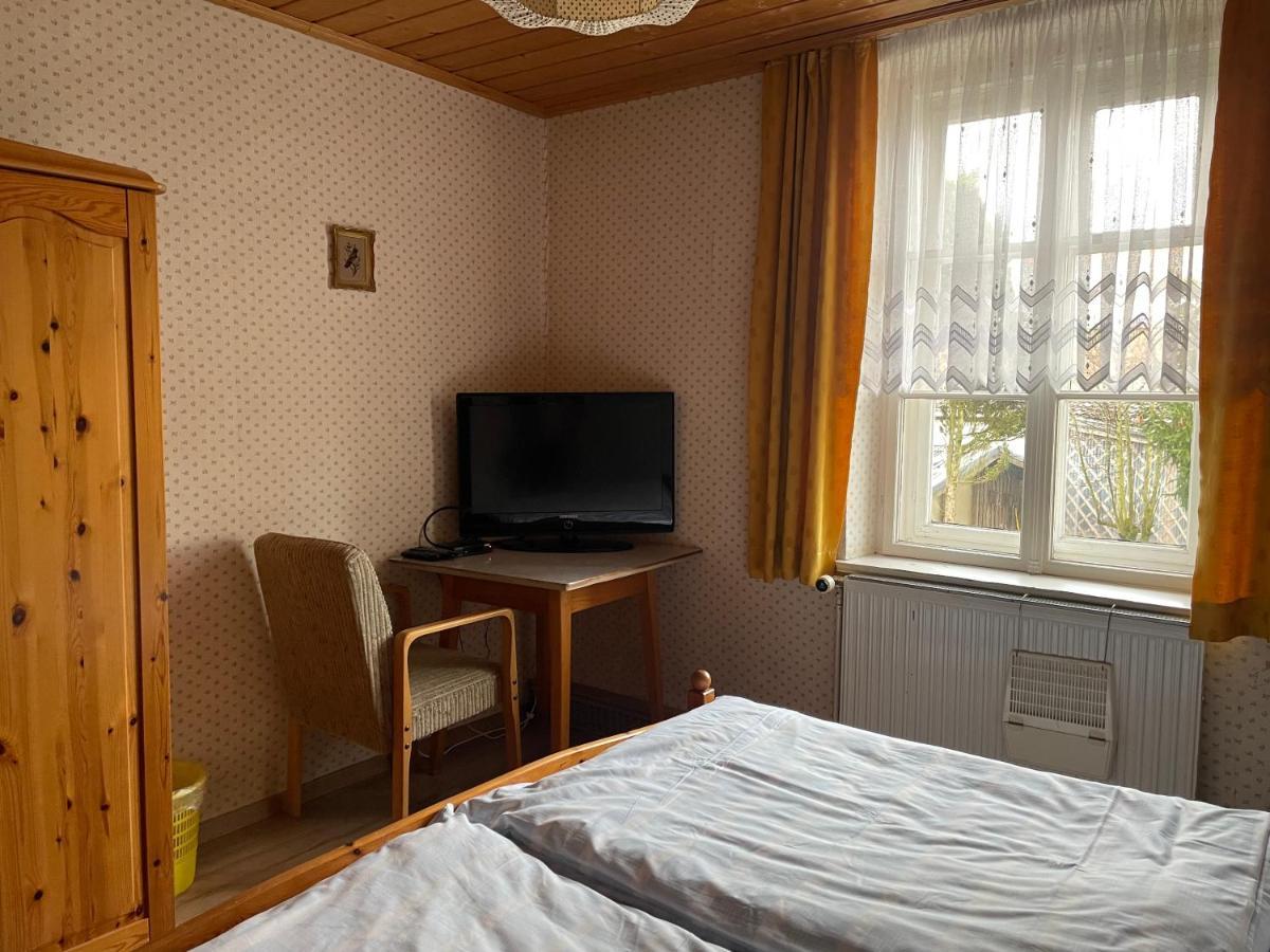Gaestehaus Gut Frauendorf Windorf  Екстериор снимка