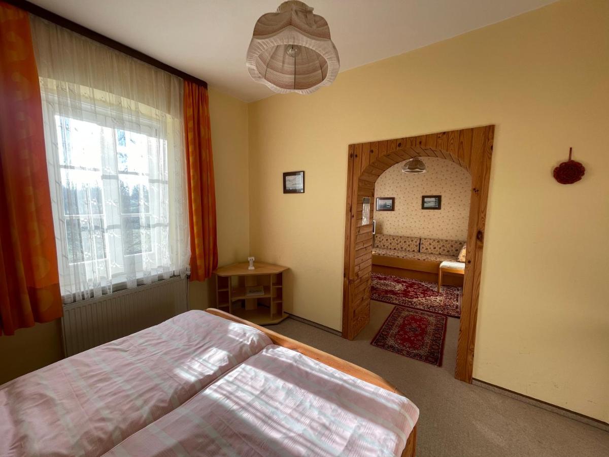 Gaestehaus Gut Frauendorf Windorf  Екстериор снимка