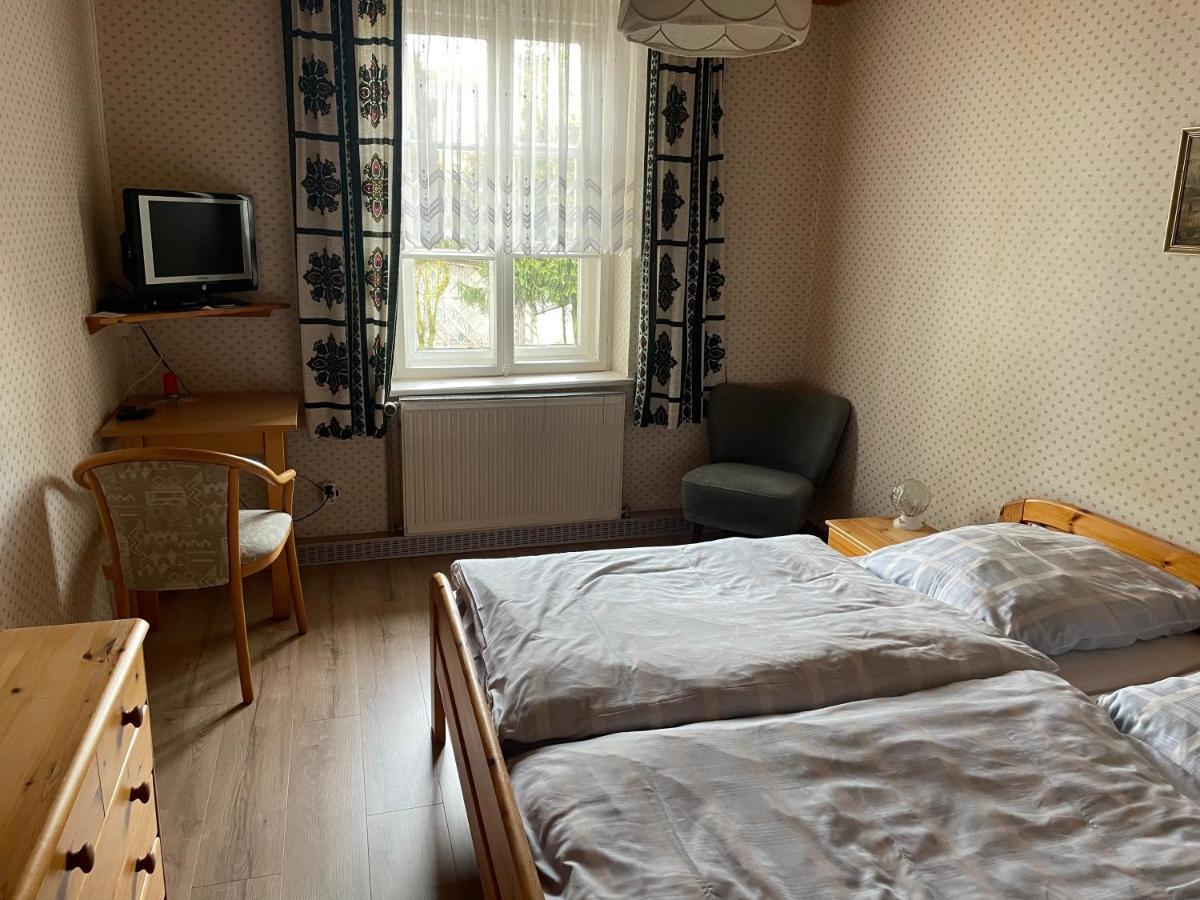 Gaestehaus Gut Frauendorf Windorf  Екстериор снимка