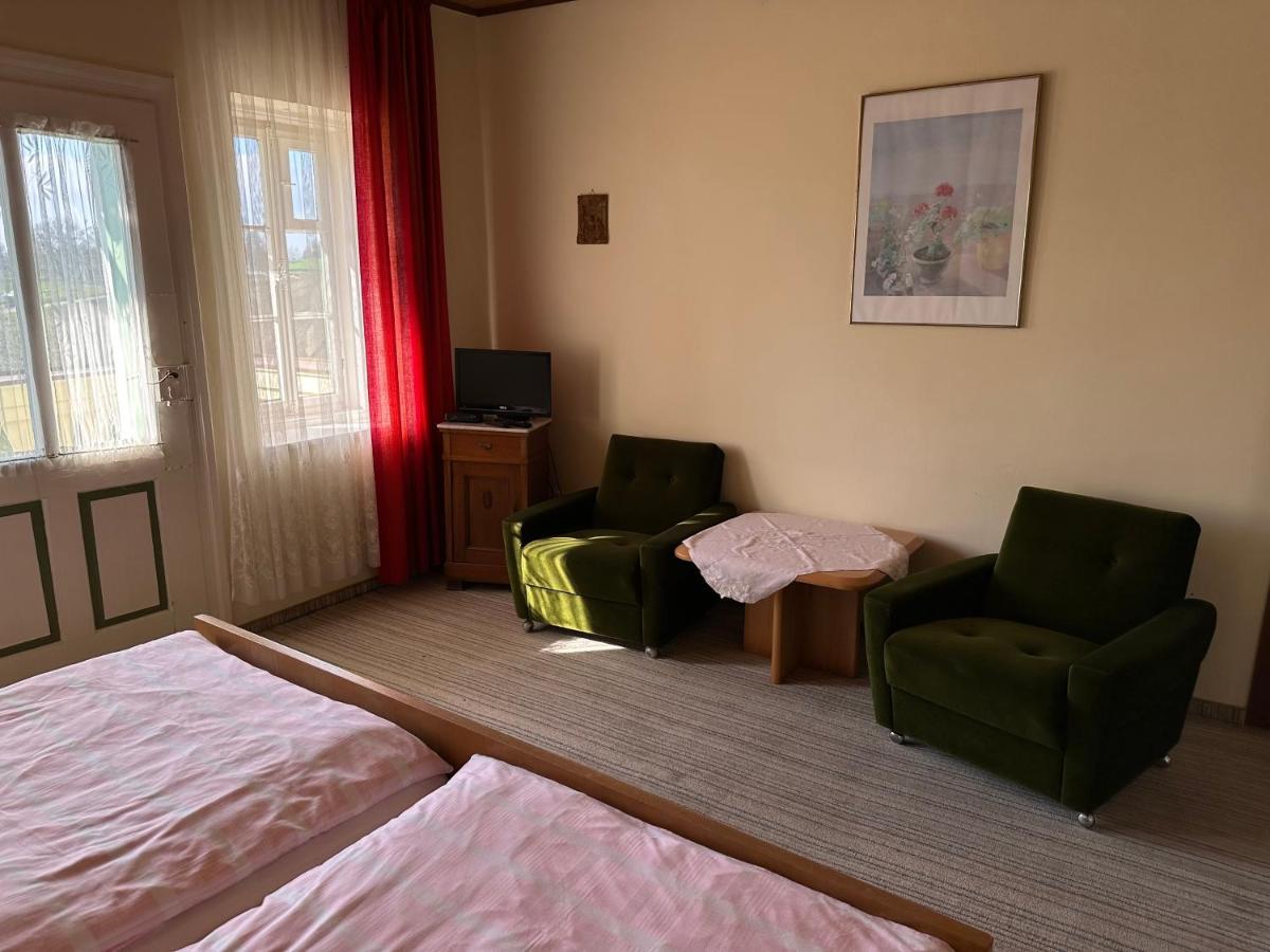 Gaestehaus Gut Frauendorf Windorf  Екстериор снимка